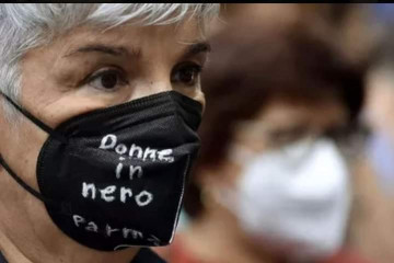 Le Donne in Nero si presentano: Pacifiste, femministe e non violente